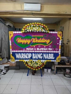 Papan Bunga di Kampung Bali